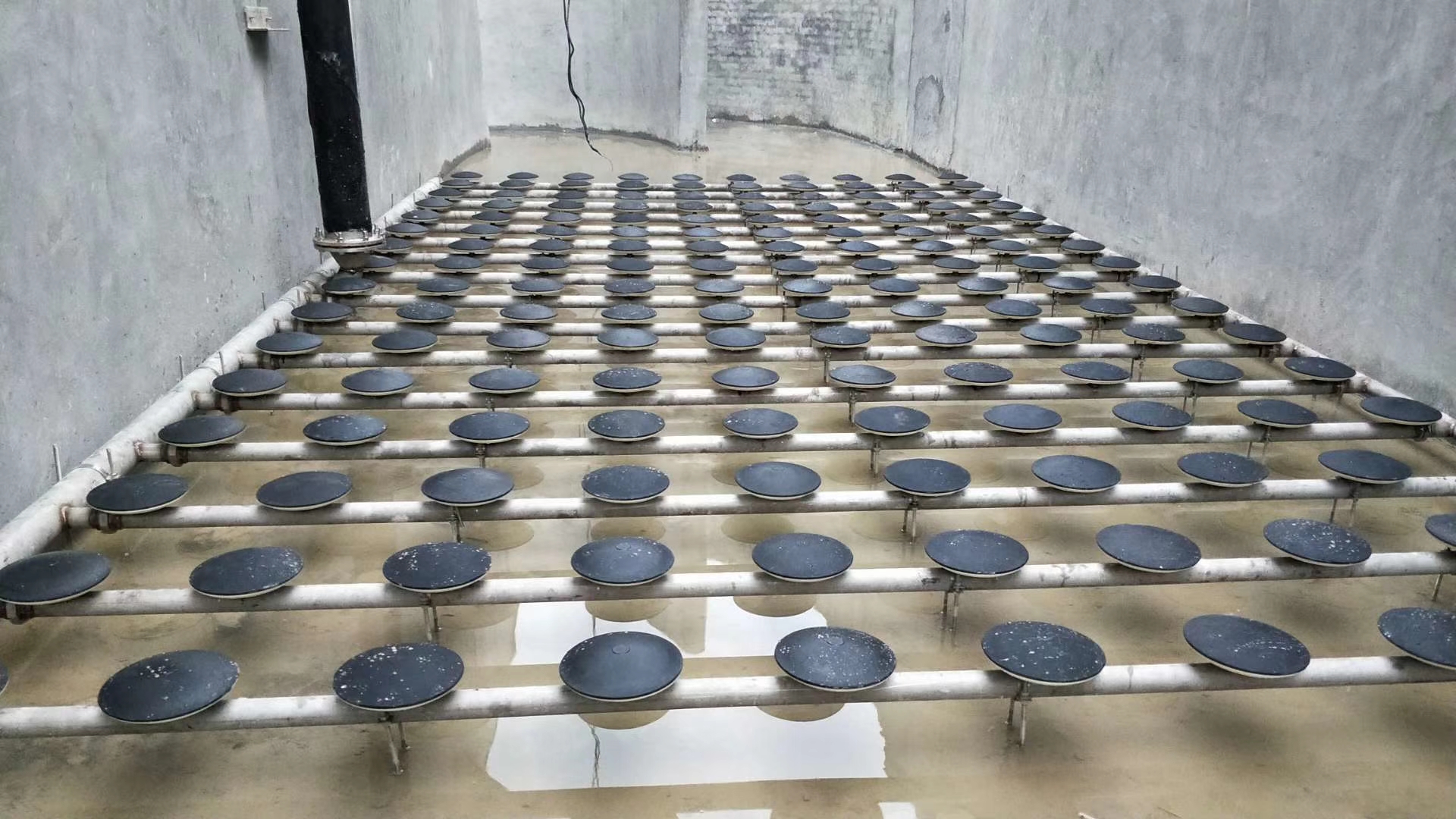 什么介质不适合用橡胶膜片微孔曝气器