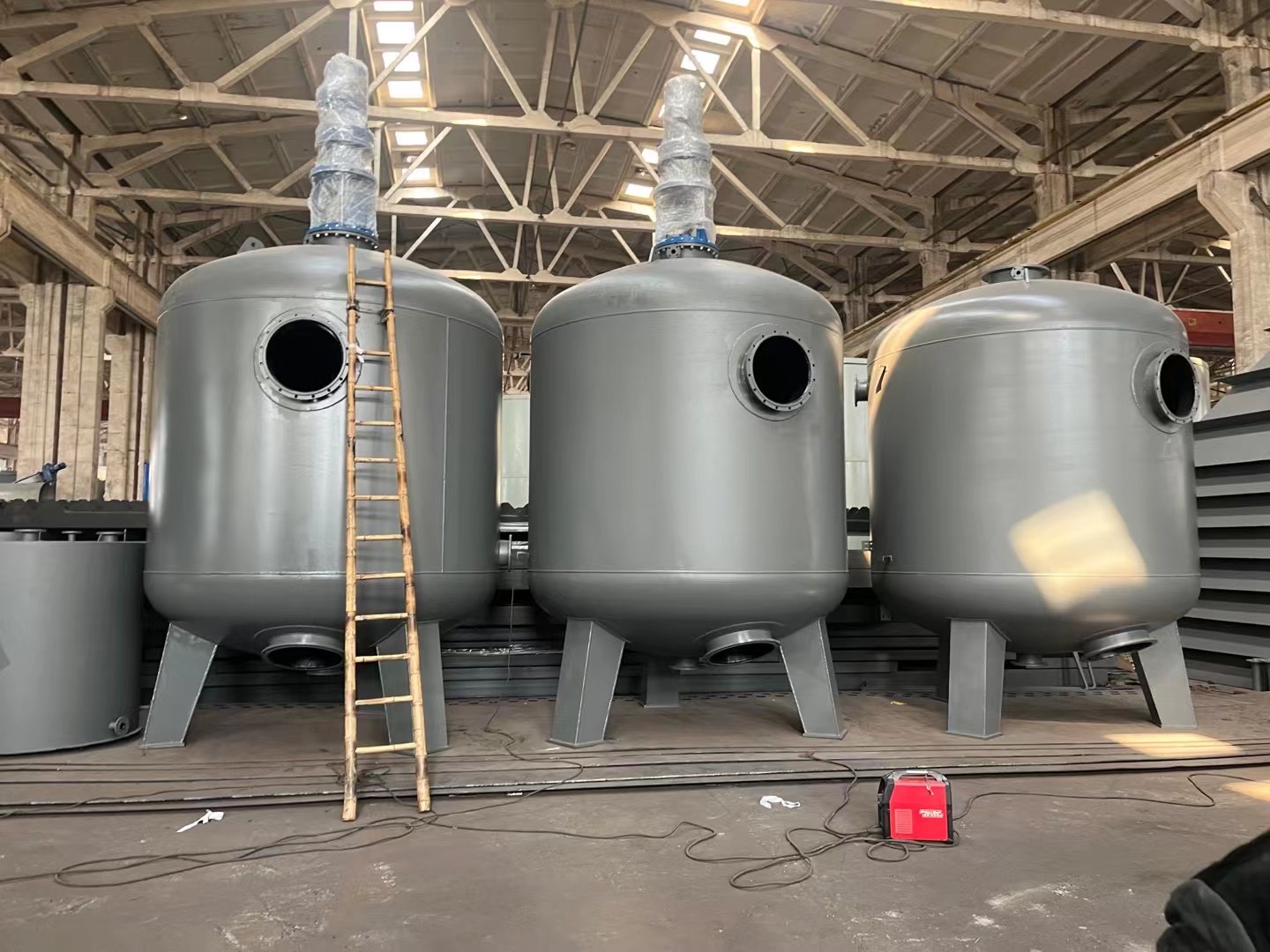 活性炭过滤器/石英石过滤器